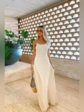 VRG GRL Vacay Mood Knit Maxi Dress Au Size 8/ US Size 4